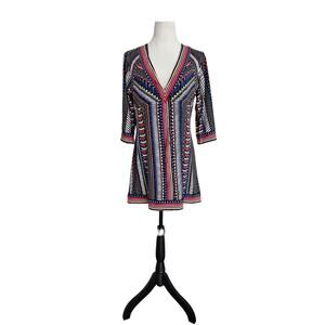 BAR III Vessi black multi color cover up M